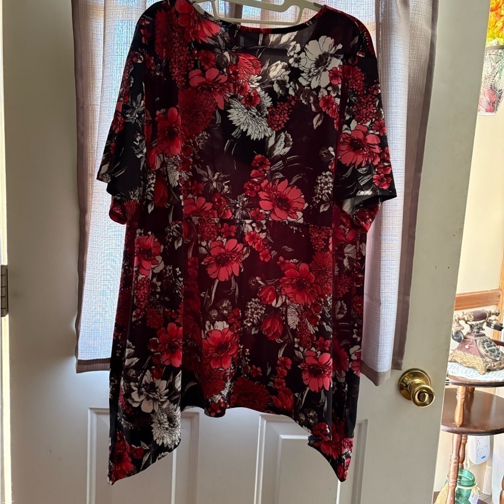 BonWorth Red and Black Asymmetrical Tunic - Picture 7 of 7